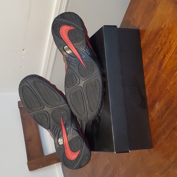 Nike Air Foamposite Pro University Red - Picture 3 of 6